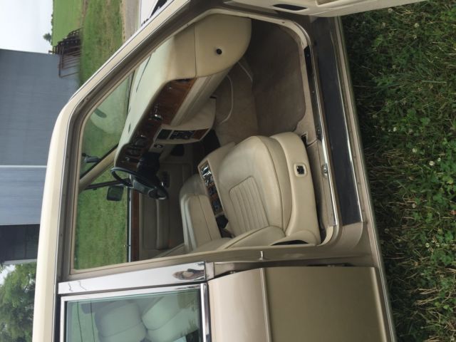 1990 Rolls-Royce Silver Spirit/Spur/Dawn standard - photo 4