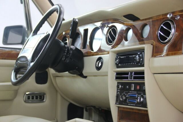 1990 Rolls-Royce Silver Spirit/Spur/Dawn - photo 12