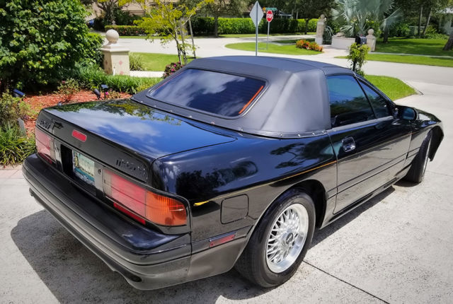 1990 Mazda RX-7 Deluxe - photo 2