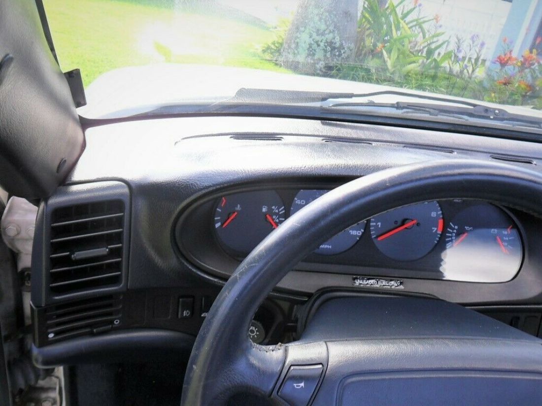1990 Porsche 944 - photo 12