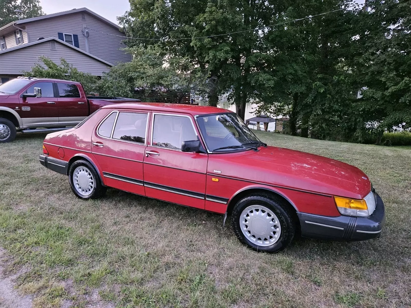 1990 Saab 900
