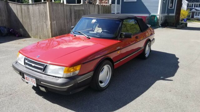 1990 Saab 900 Convertible