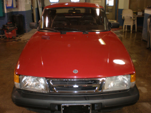 1990 Saab 900 - photo 2