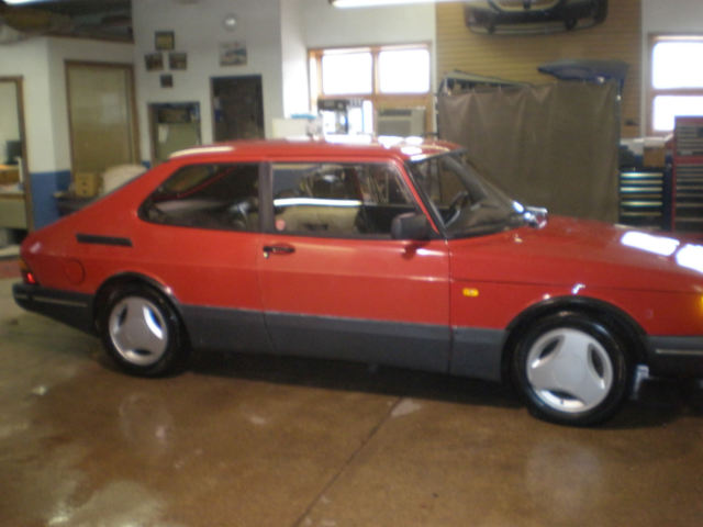 1990 Saab 900 - photo 3