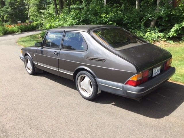 1990 Saab 900 2 Door Hatchback - photo 2