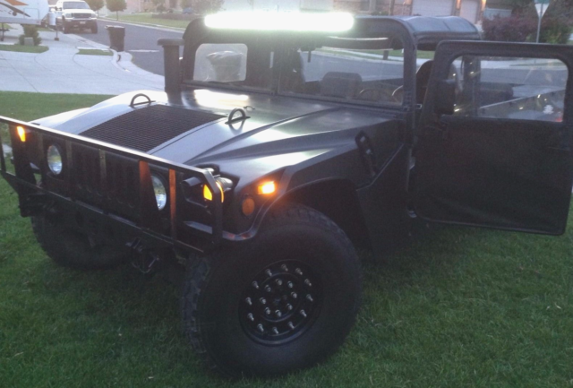 1990 Hummer H1 truck - photo 5