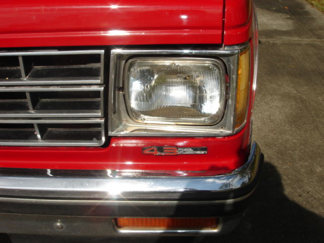 1990 Chevrolet S-10 Tahoe - photo 7