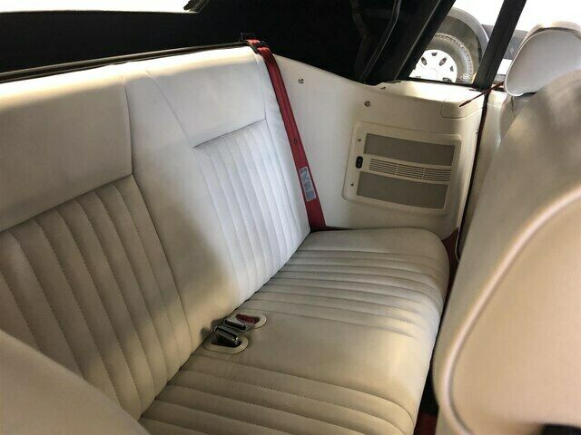 1990 Ford Mustang GT Convertible - photo 11