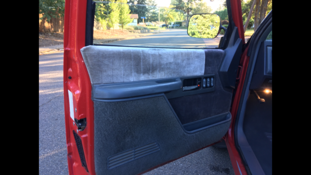 1990 Chevrolet Silverado 1500 Sport - photo 9