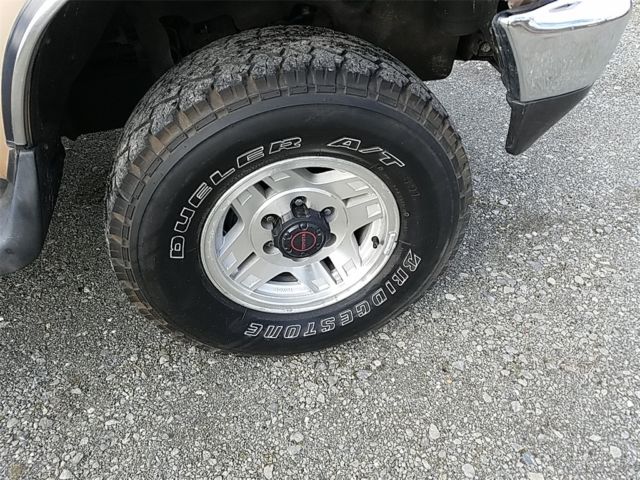 1990 Toyota 4Runner SR5 - photo 9