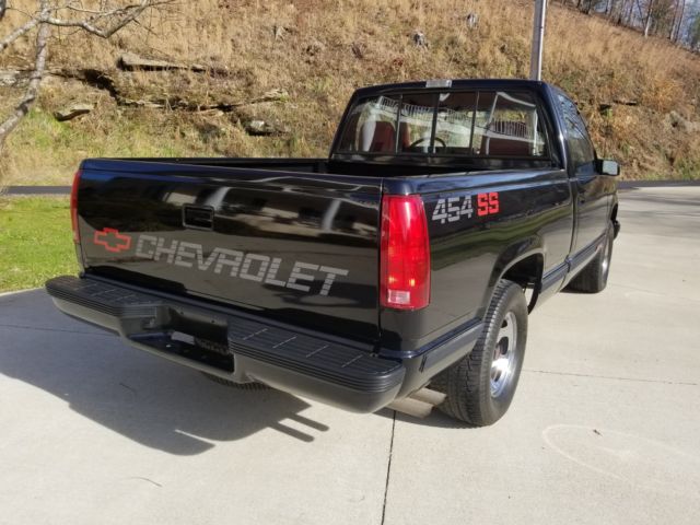 1990 Chevrolet C/K Pickup 1500 SS 454 - photo 6