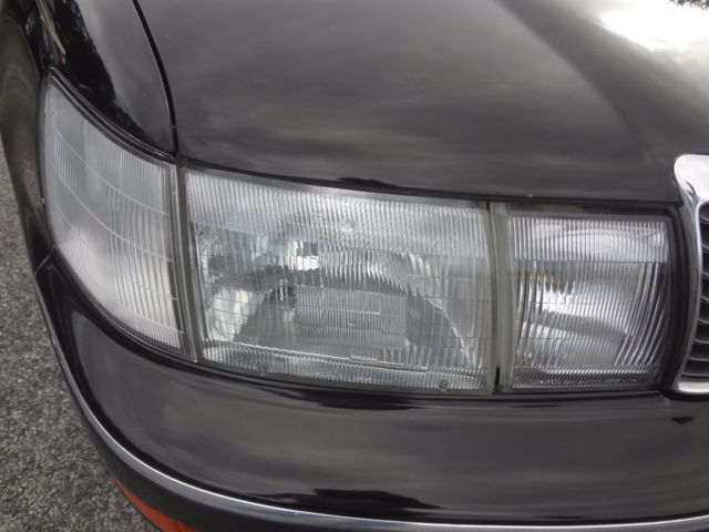 1990 Lexus LS Base Sedan 4-Door - photo 11