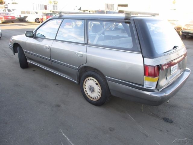 1990 Subaru Legacy L - photo 4