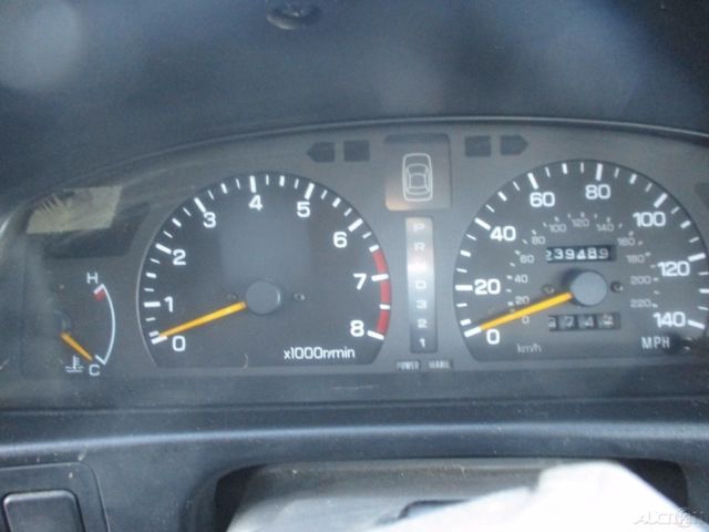 1990 Subaru Legacy L - photo 9
