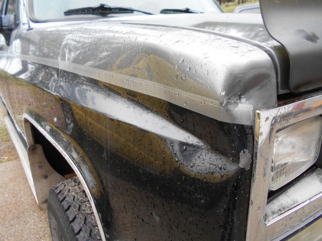 1990 Chevrolet Suburban - photo 2