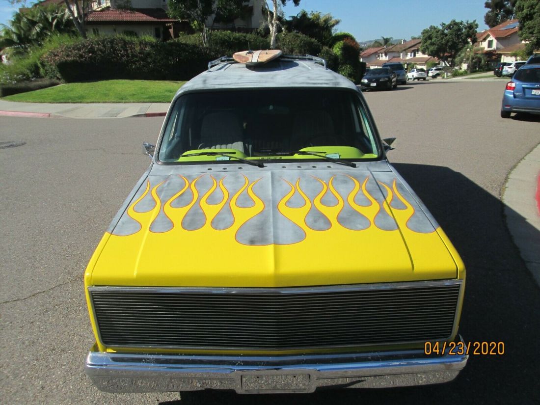 1989 Chevrolet Suburban Scottsdale 1500 - photo 9