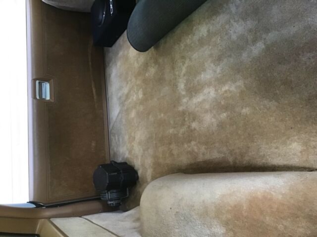 1990 Chevrolet Suburban Silverado - photo 9