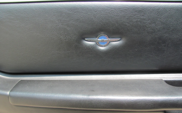 1990 Ford Thunderbird 35th Anniversary Edition - photo 8