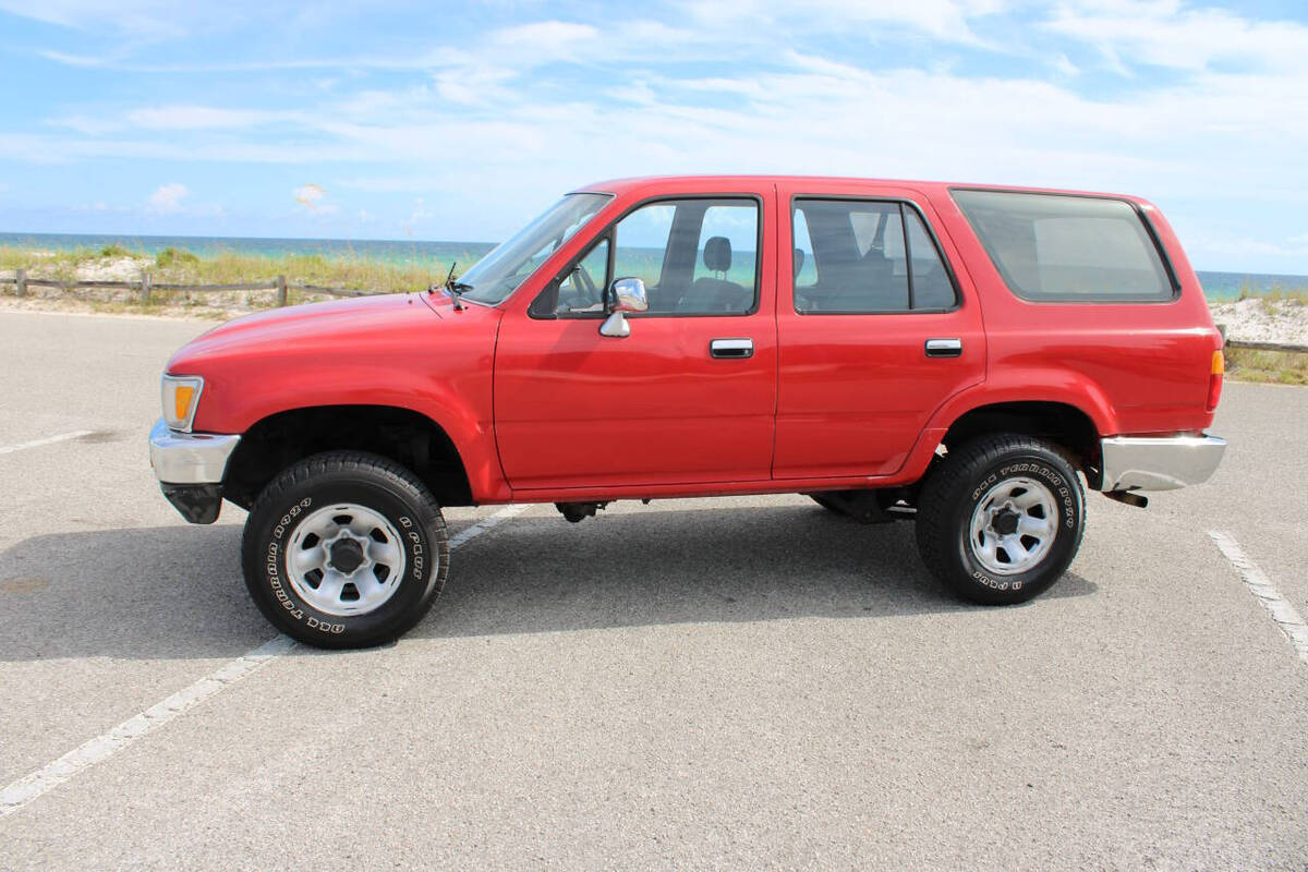 1990 Toyota 4Runner SR5 4dr 4WD SUV - photo 4