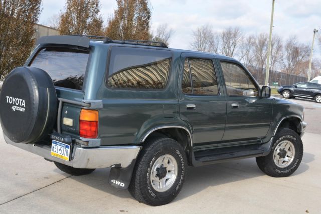 1990 Toyota 4Runner -- - photo 10