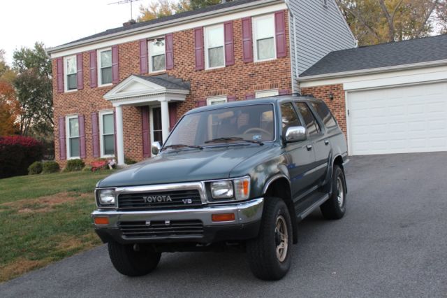 1990 Toyota 4Runner SR5 Sport Utility 4-Door - photo 5