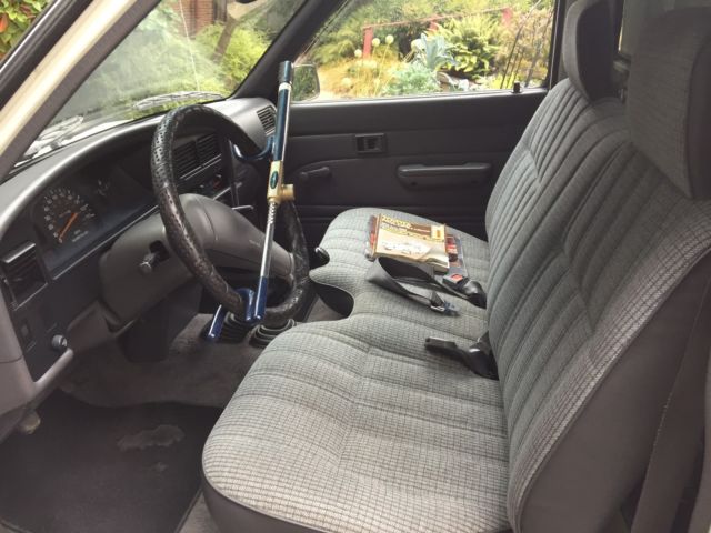 1990 Toyota Tacoma - photo 6