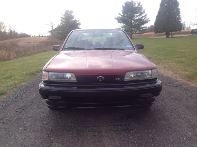 1990 Toyota Camry Deluxe - photo 2