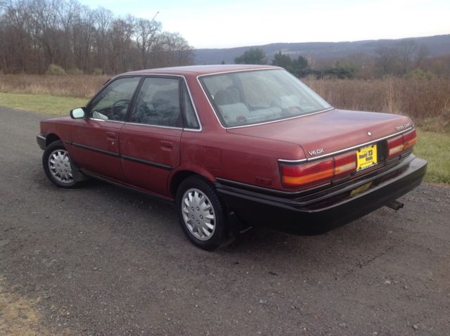 1990 Toyota Camry Deluxe - photo 7