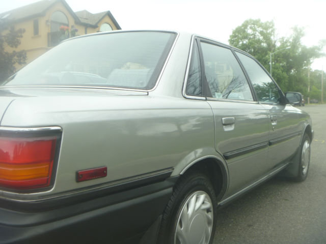 1990 Toyota Camry VERY LOW MILES - photo 7