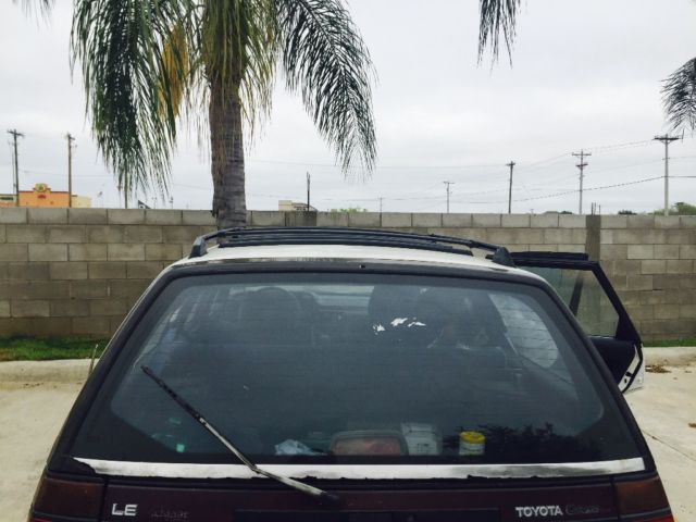 1990 Toyota Camry LE - photo 8
