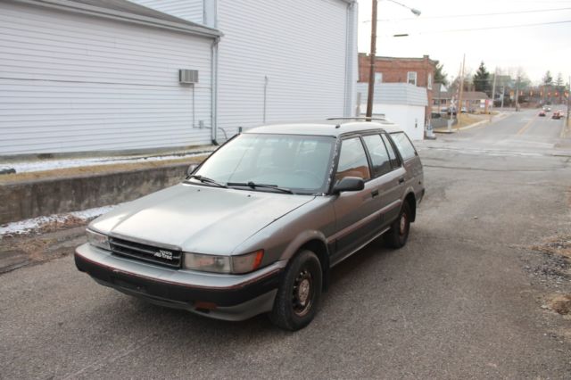 1990 Toyota Corolla Corolla All-Trac Wagon SR5 - photo 2