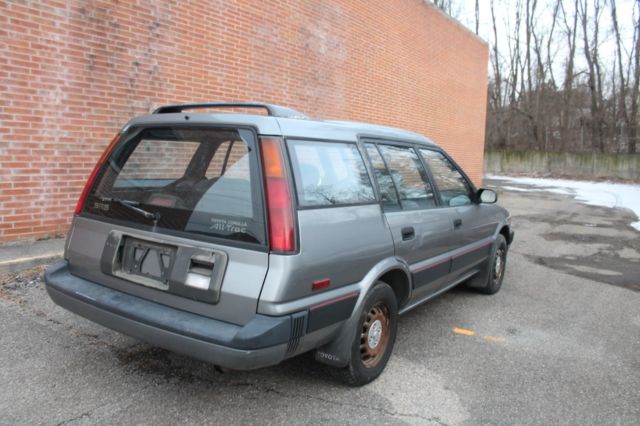 1990 Toyota Corolla Corolla All-Trac Wagon SR5 - photo 8
