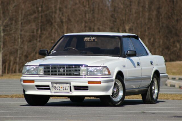 1990 Toyota Crown Royal Saloon - photo 2
