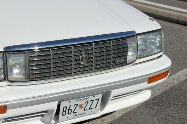 1990 Toyota Crown Royal Saloon - photo 8