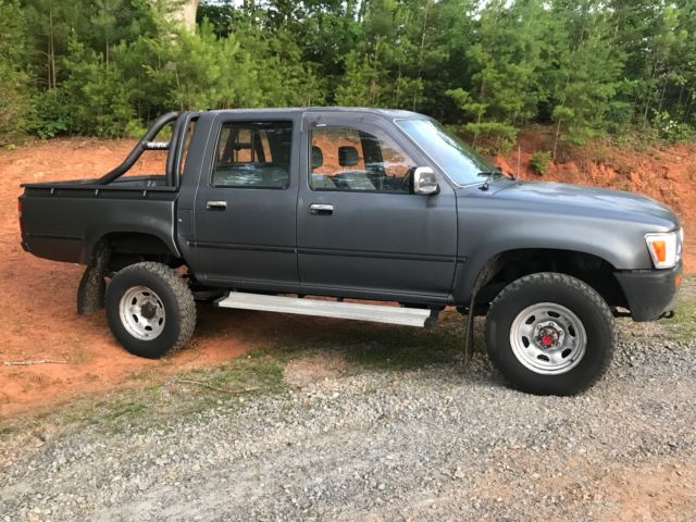 1990 Toyota Hilux 4 door 4wd pickup right hand drive rare straight axle crew cab 1990 Toyota Other
