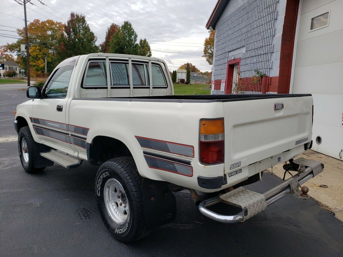 1980 Toyota Hilux - photo 4
