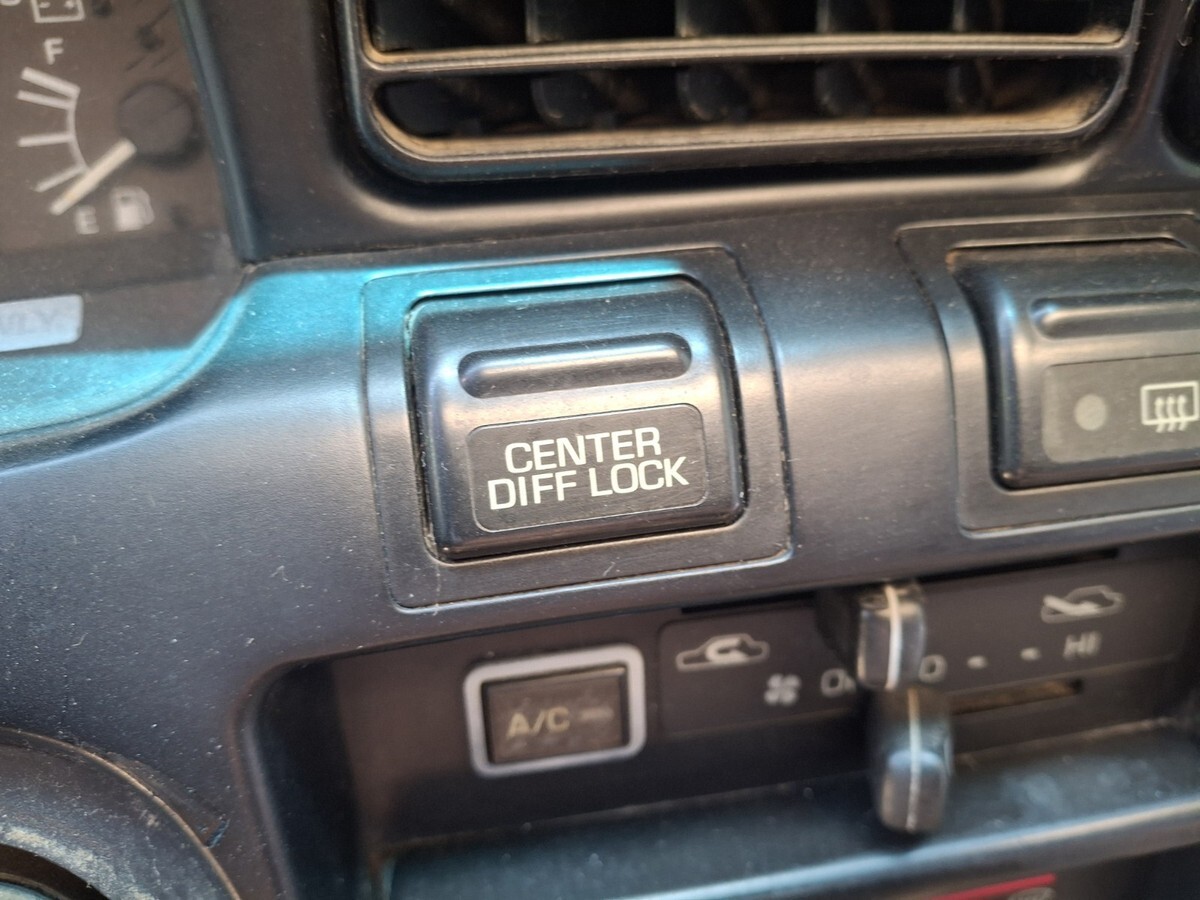 1990 Toyota Land Cruiser - photo 8
