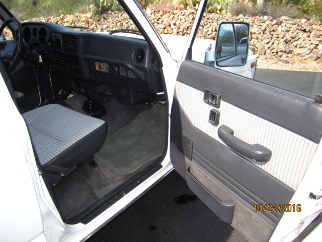 1990 Toyota Land Cruiser - photo 8
