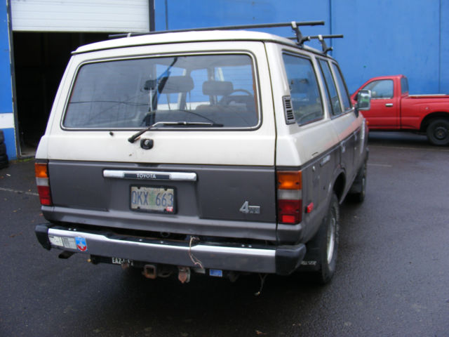 1990 Toyota Land Cruiser Base Sport Utility 4-Door - photo 4
