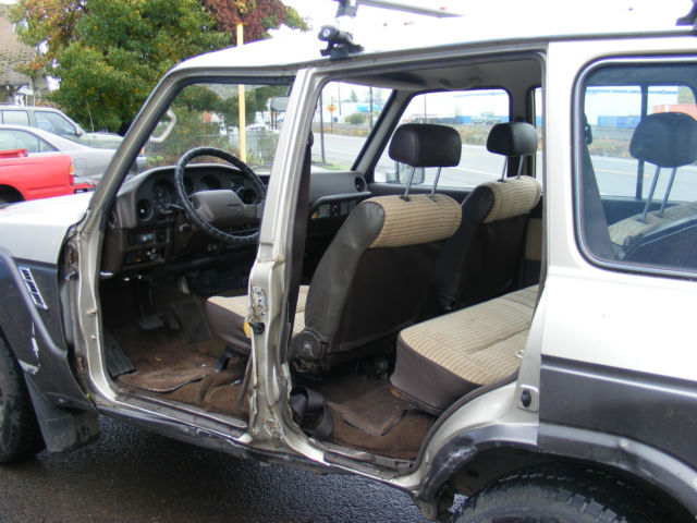 1990 Toyota Land Cruiser Base Sport Utility 4-Door - photo 7
