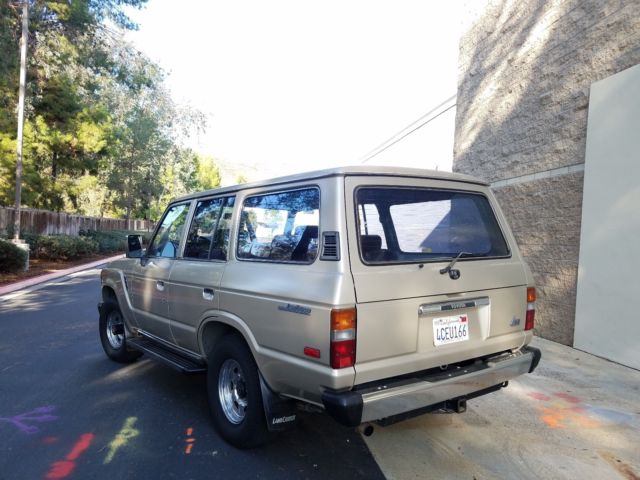 1990 Toyota Land Cruiser Base Sport Utility 4-Door - photo 9