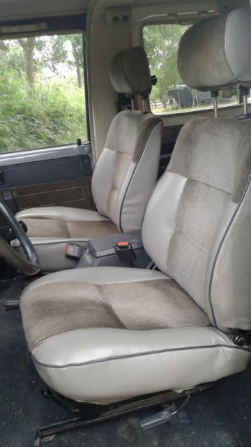 1990 Toyota Land Cruiser 70 Series - photo 10