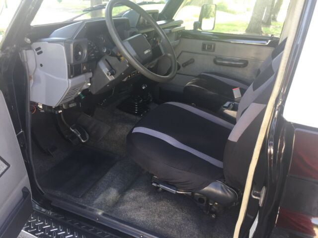 1990 Toyota Land Cruiser BJ73 3.4L Diesel Engene. 4x4 5 sp. - photo 5