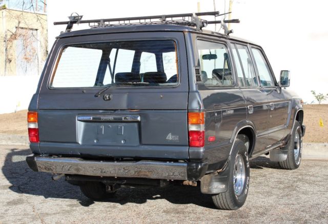 1990 Toyota Land Cruiser FJ62, 4X4, Cold A/C, Runs A+, **NO RESERVE** - photo 11