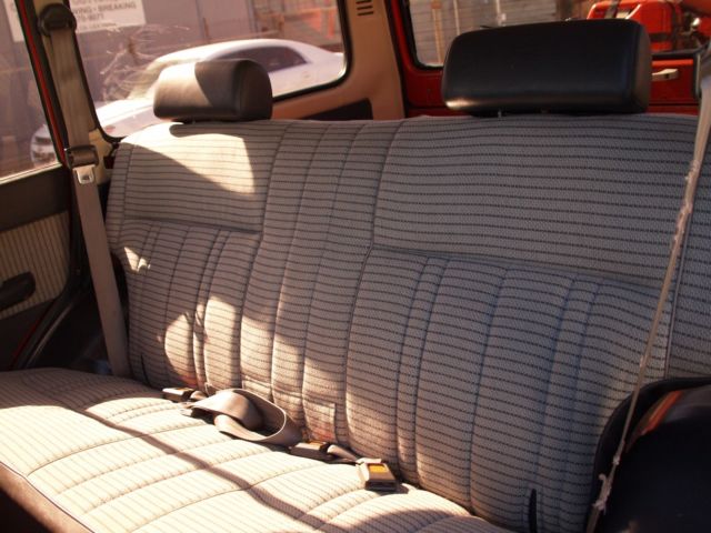 1990 Toyota Land Cruiser FJ62 - photo 8