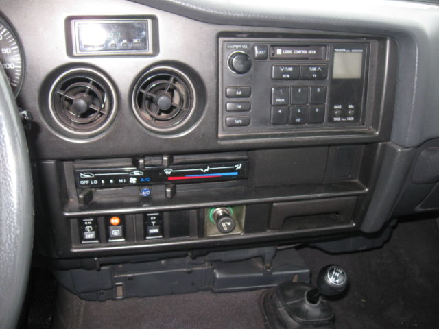 1990 Toyota Land Cruiser FJ62 - photo 9