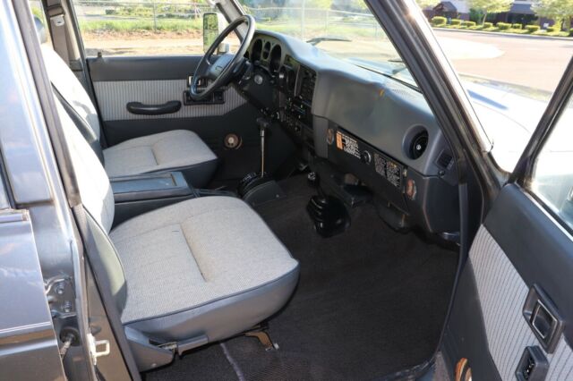 1990 Toyota Land Cruiser FJ62 - photo 10