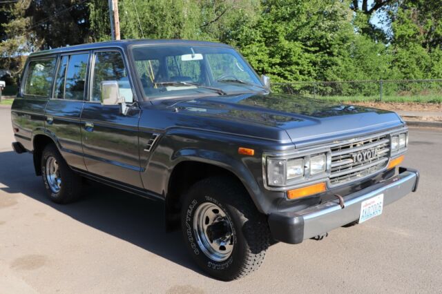 1990 Toyota Land Cruiser FJ62 - photo 4