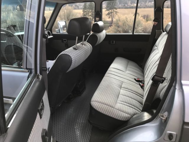 1990 Toyota Land Cruiser Base Sport Utility 4-Door - photo 12