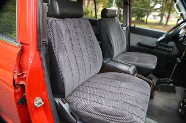 1990 Toyota Land Cruiser FJ62 - photo 13